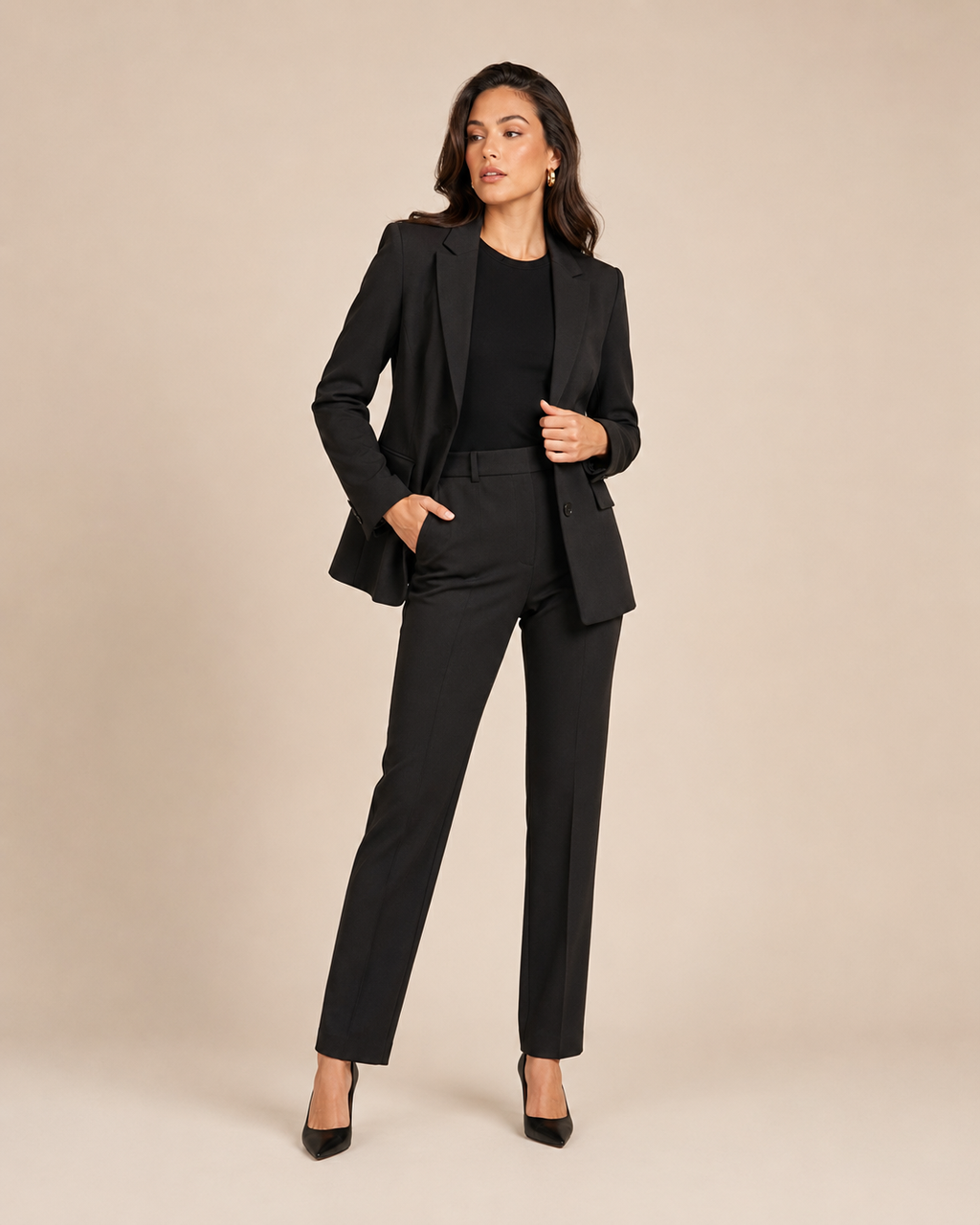 Nathalie - Tweedelig damespak met getailleerde blazer en rechte broek