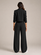 Sorelia - Tweedelige krijtstreepset met cropped blazer en rechte broek