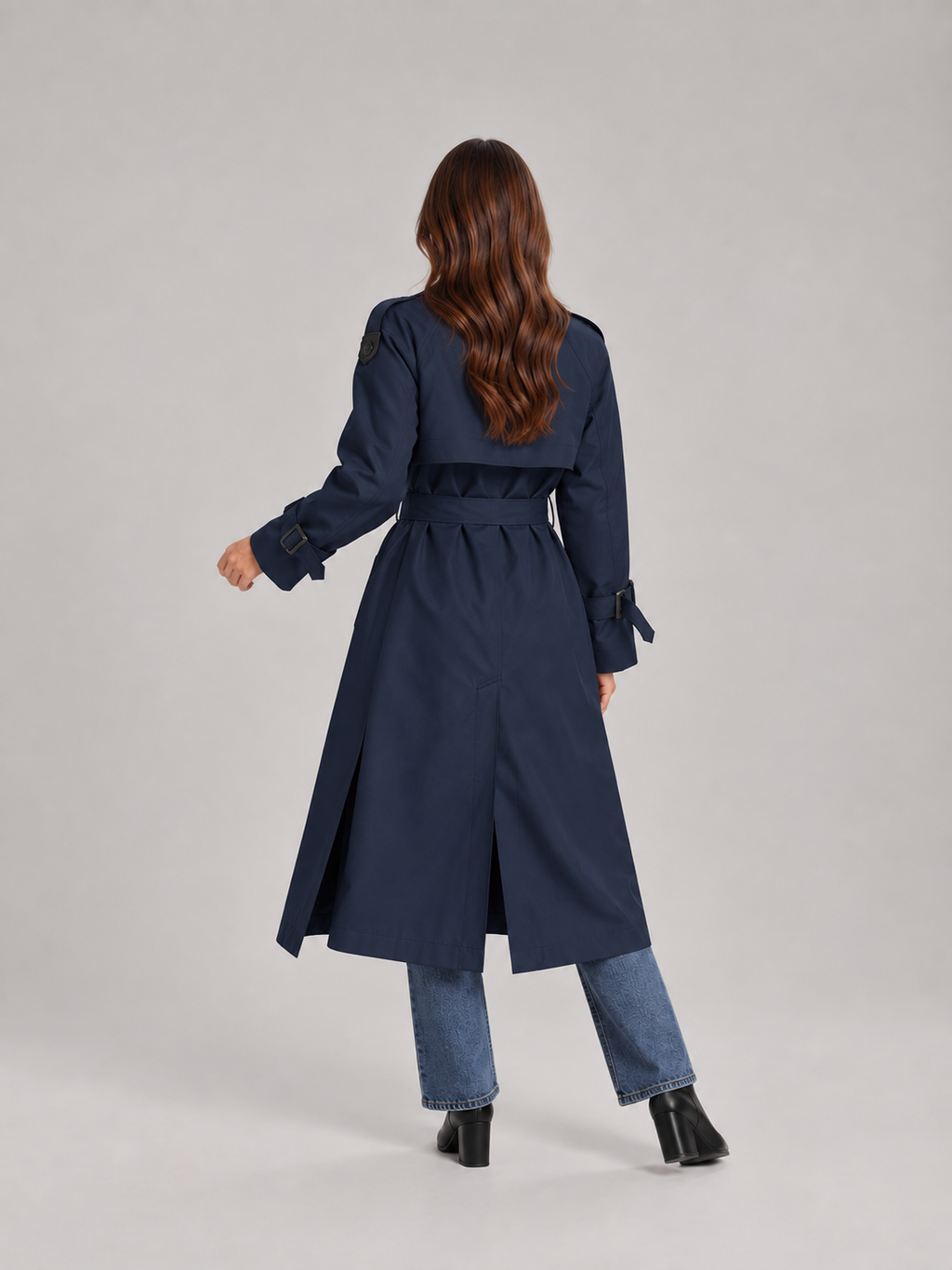 Charlotte - Zwarte lange dames trenchcoat met ceintuur