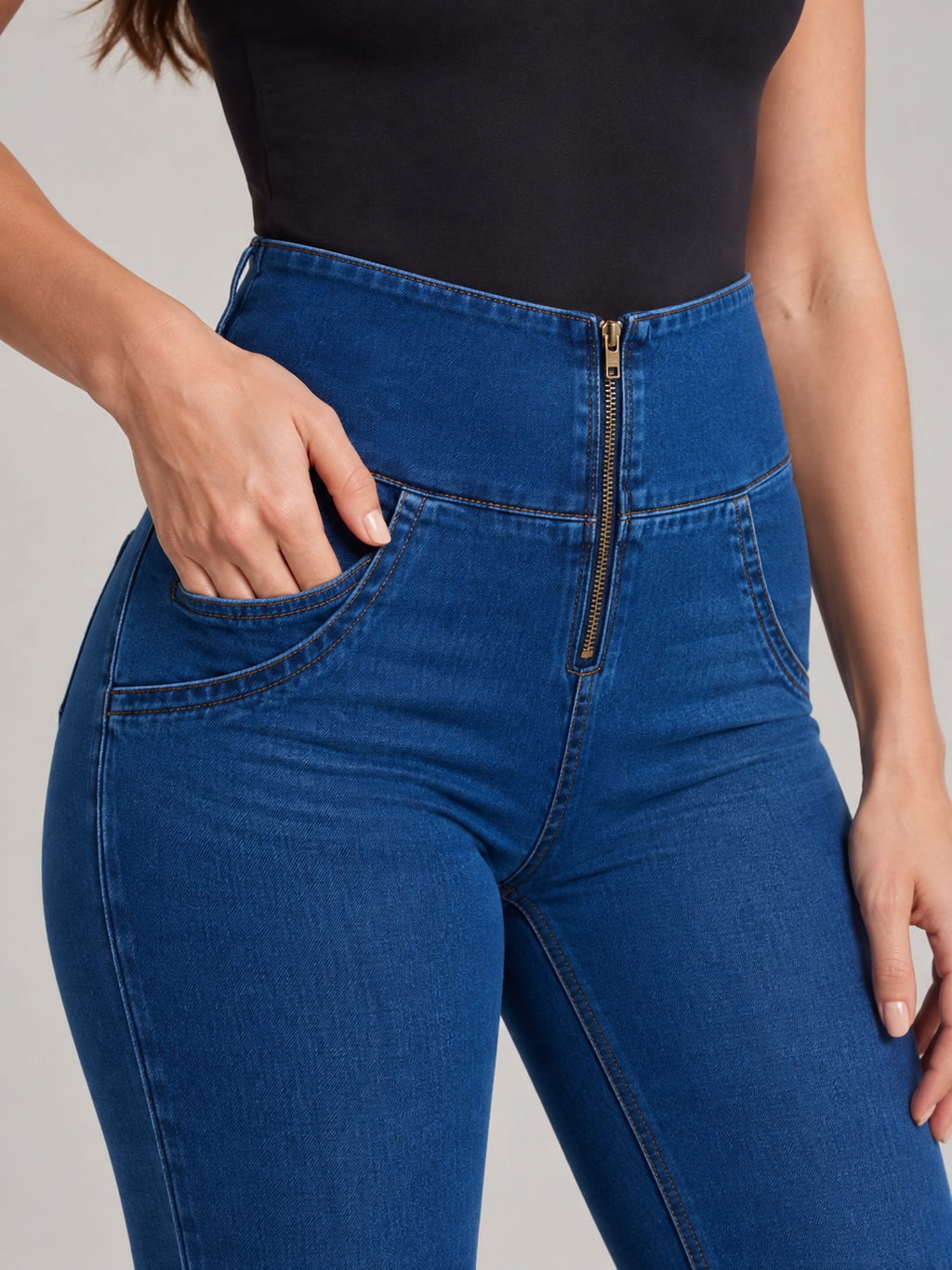 Veerle - Dames flared jeans met hoge taille en shaping pasvorm