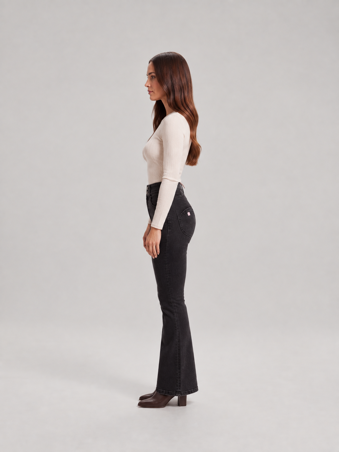 Evelien - Dames flared stretch jeans met middelhoge taille