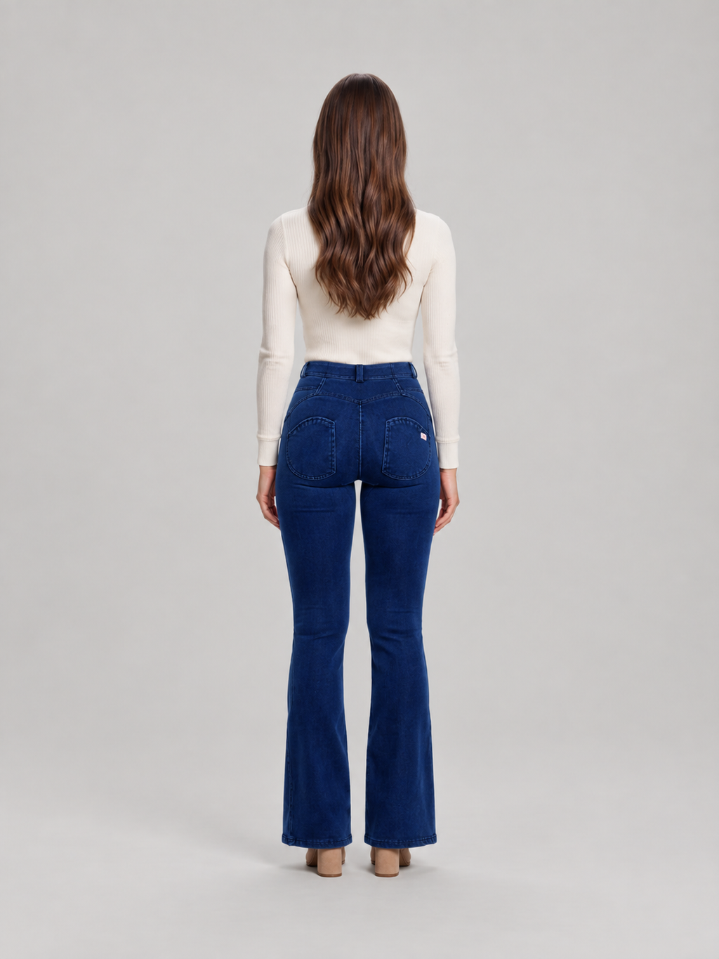 Evelien - Dames flared stretch jeans met middelhoge taille