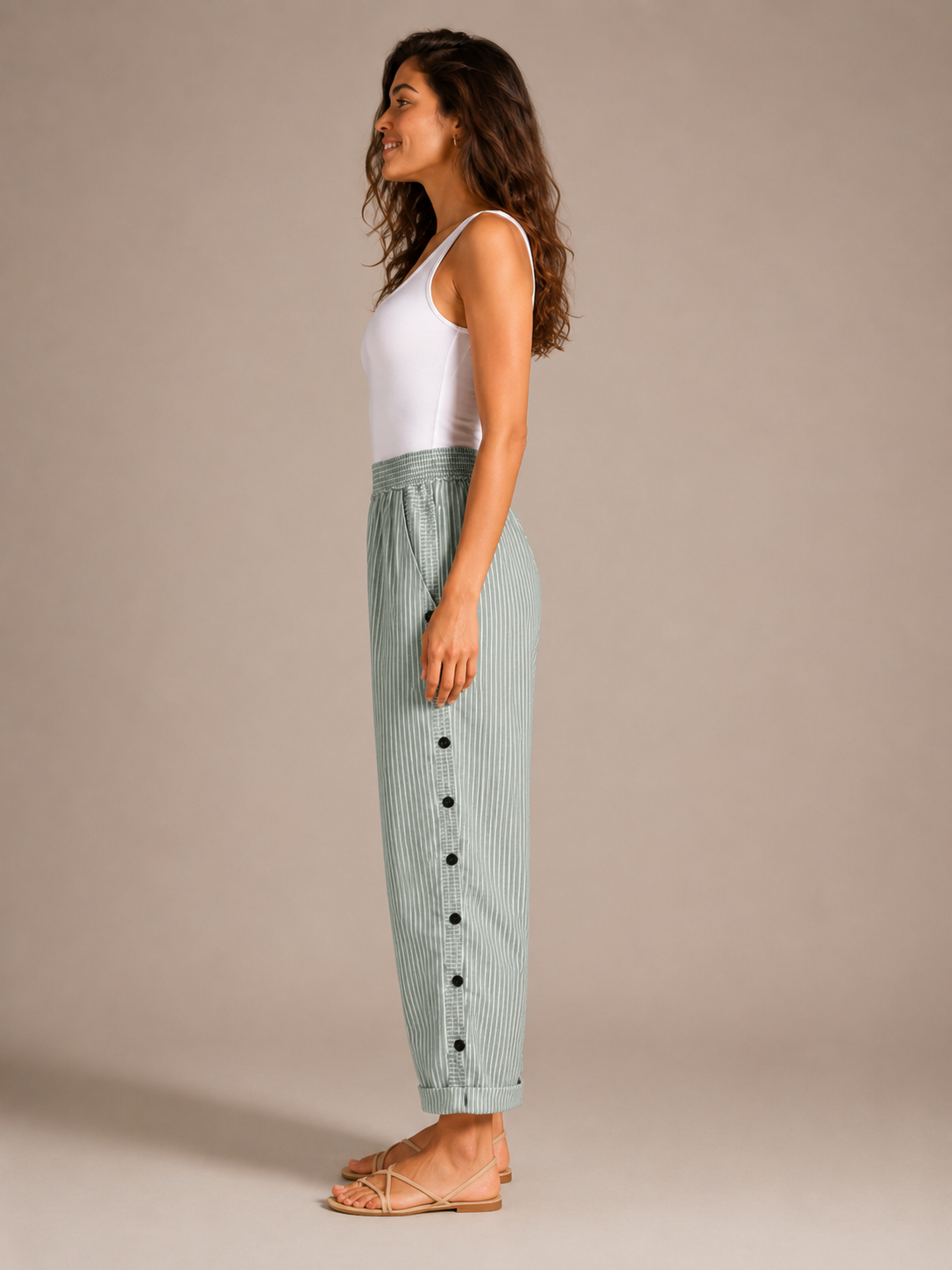 Tirena - Gestreepte damesbroek met elastische taille en zijknopen