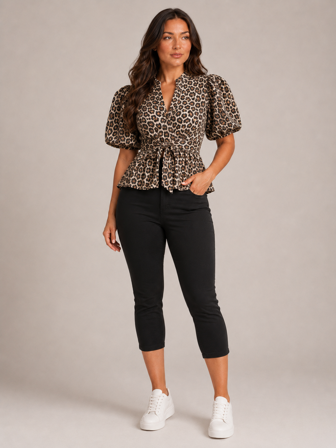 Pieternel - Dames Top Met Luipaardprint En Strikdetail