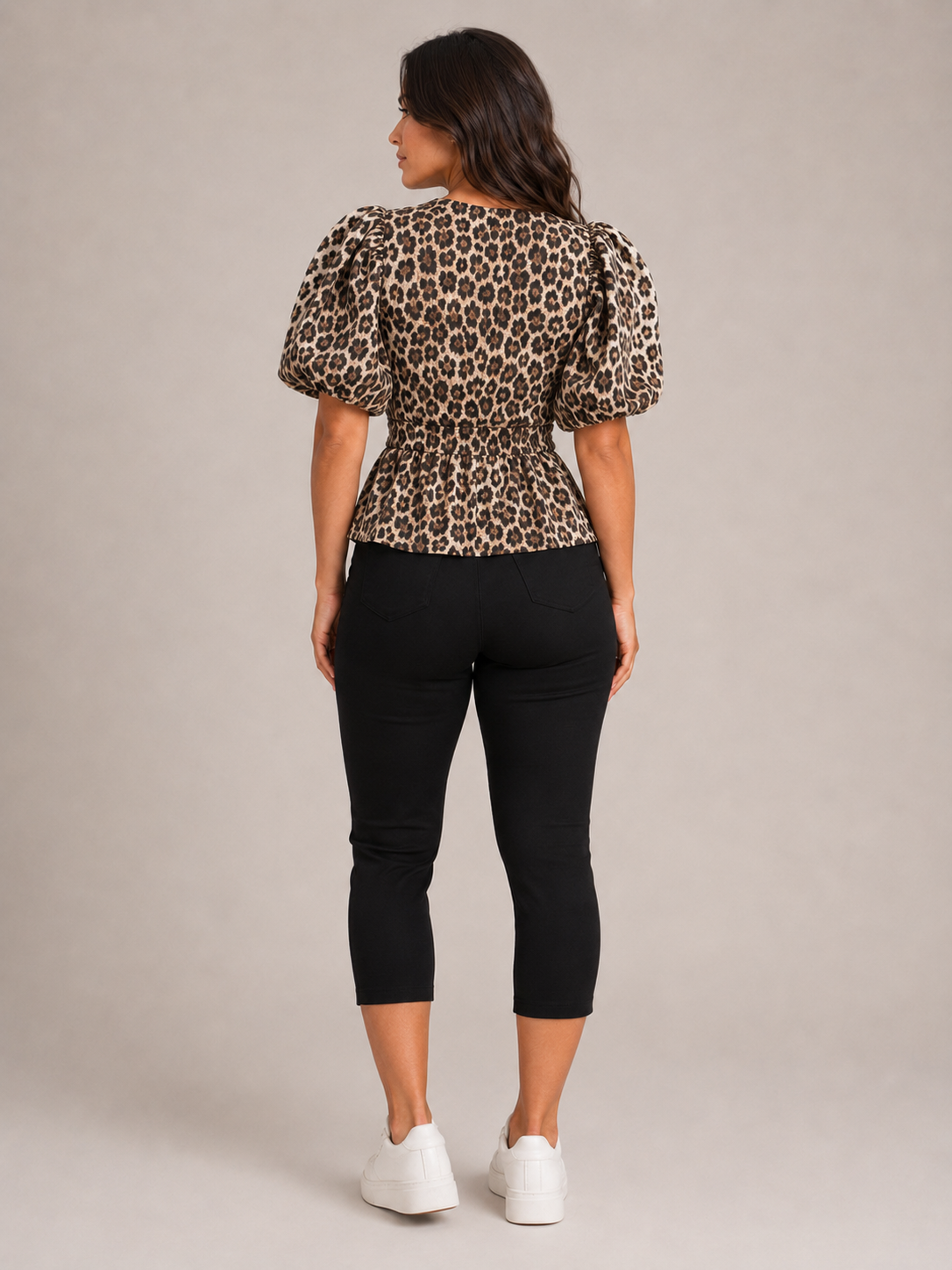 Pieternel - Dames Top Met Luipaardprint En Strikdetail