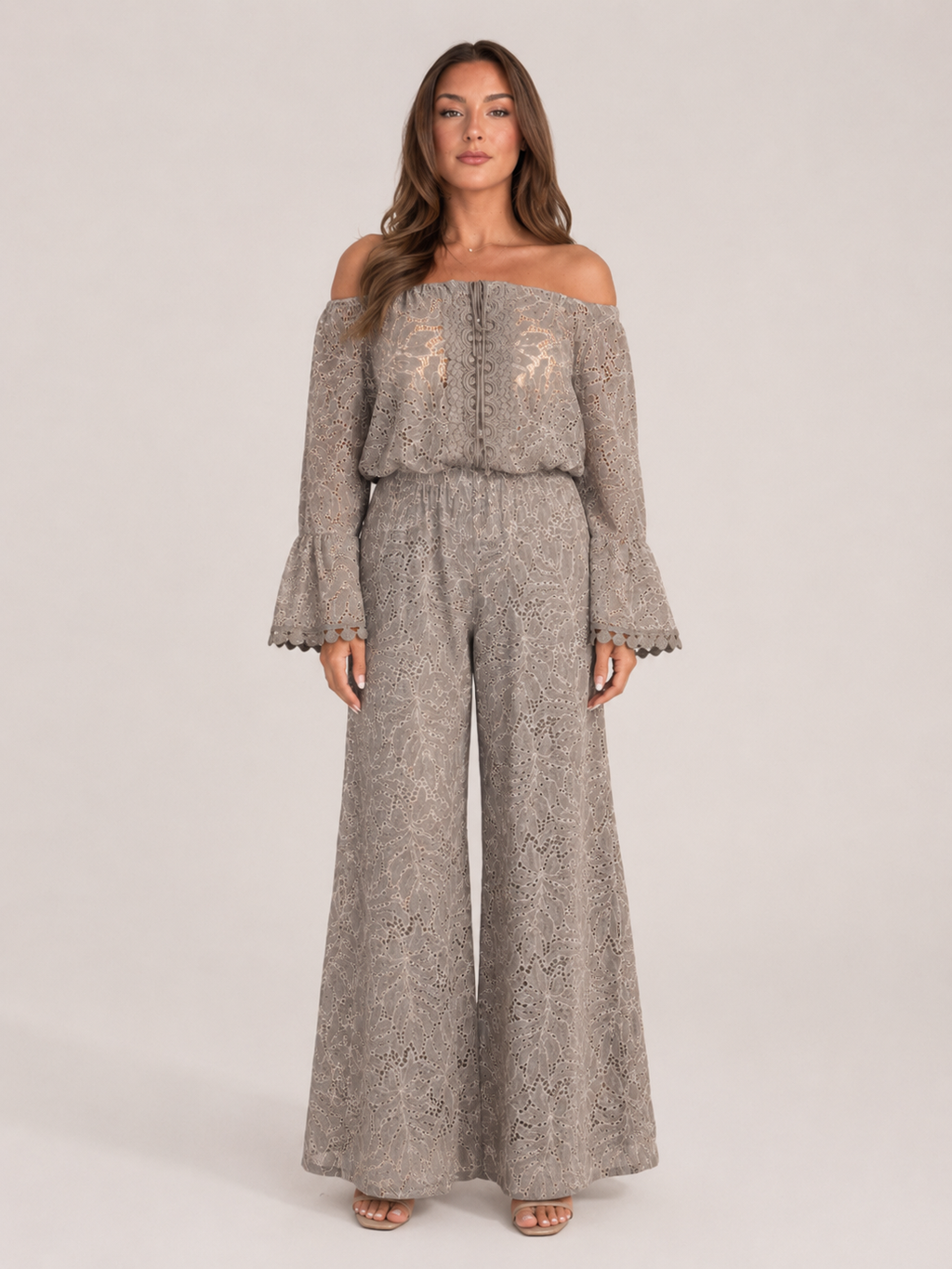 Malou - Off-shoulder Kanten Jumpsuit Met Wijde Pijpen En Lange Mouwen