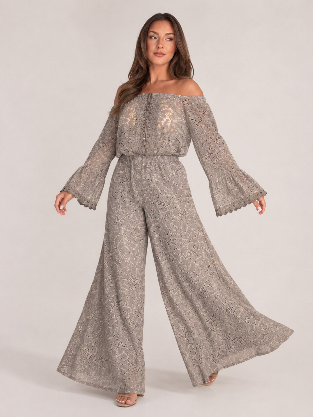 Malou - Off-shoulder Kanten Jumpsuit Met Wijde Pijpen En Lange Mouwen