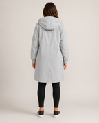 Hannelore - Lange regenjas met capuchon, knopensluiting en elastische manchetten
