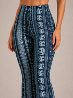 Qadence - Flared broek met sierlijke print en lage taille