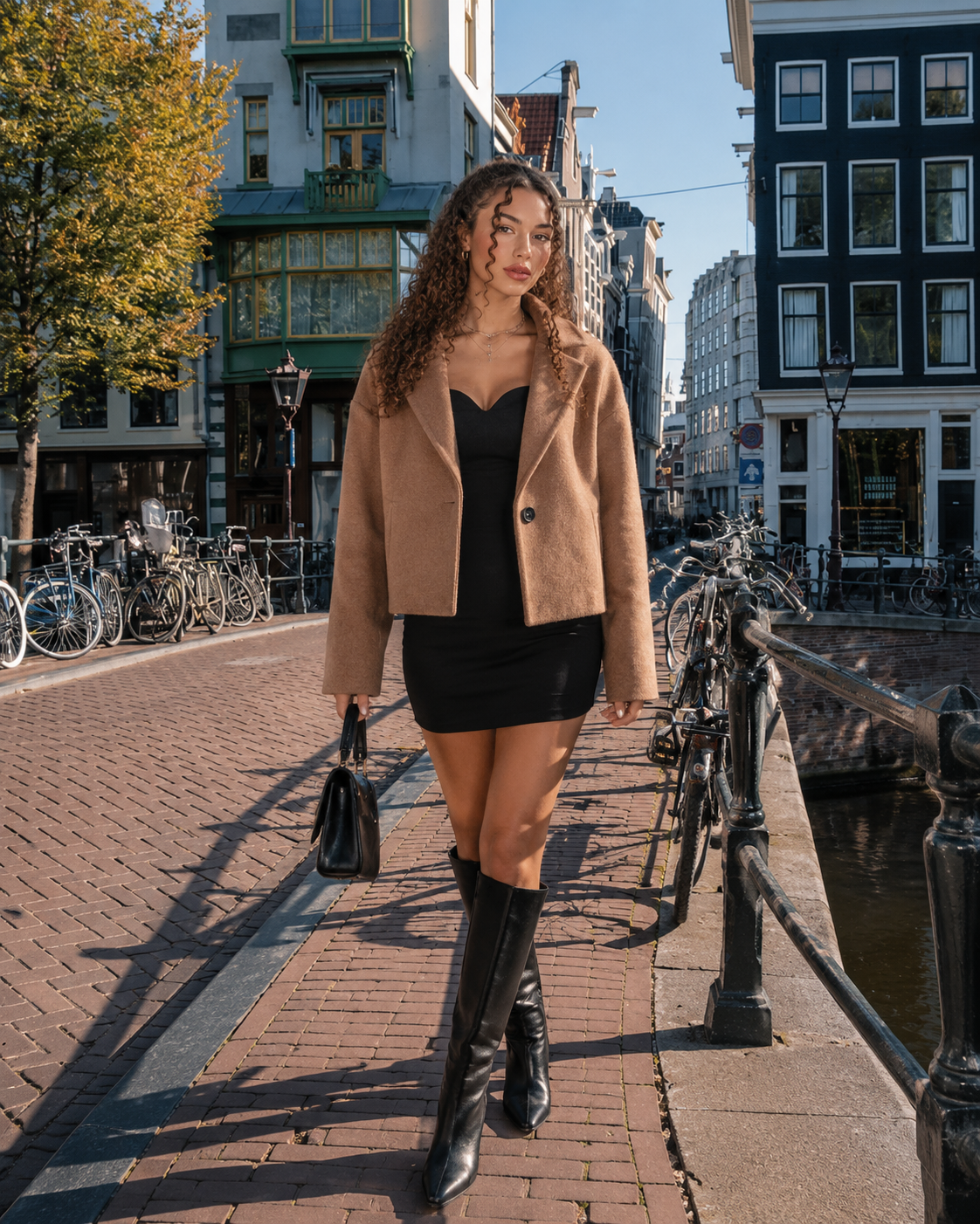 Inez - Korte wollen dames jas met kraag