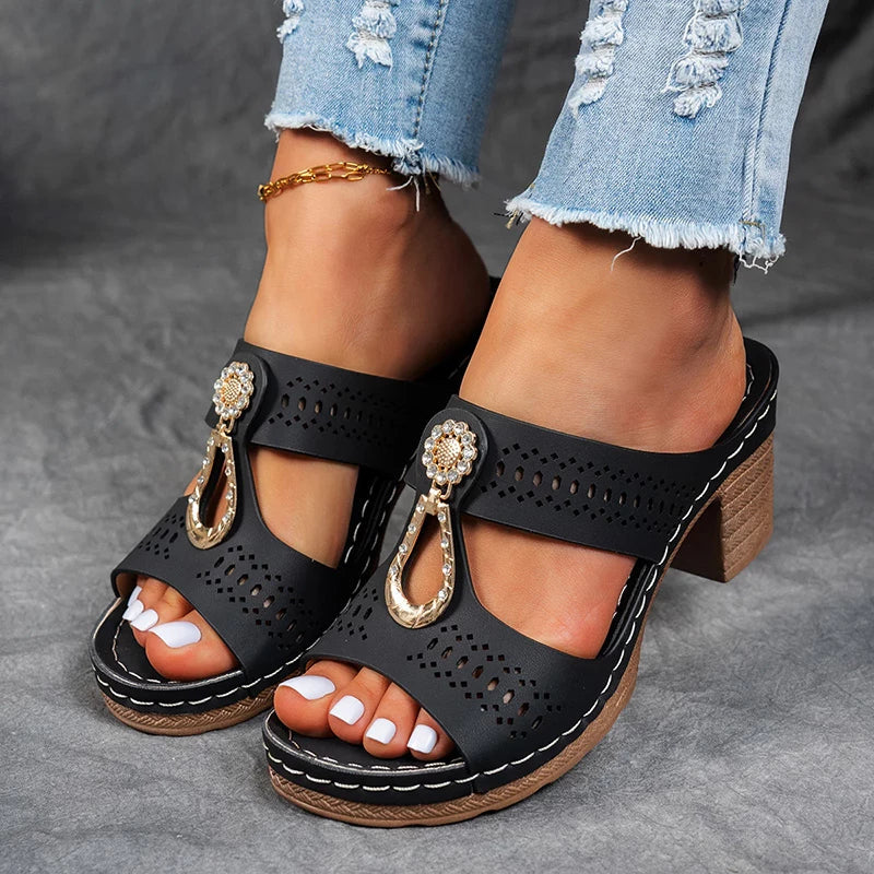 MILANA - CHIC SLIP HAKKEN