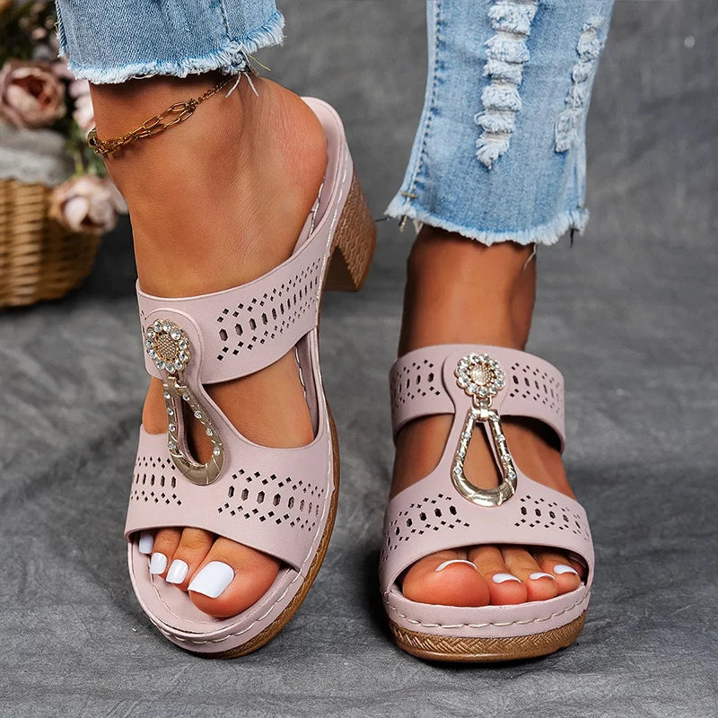 MILANA - CHIC SLIP HAKKEN