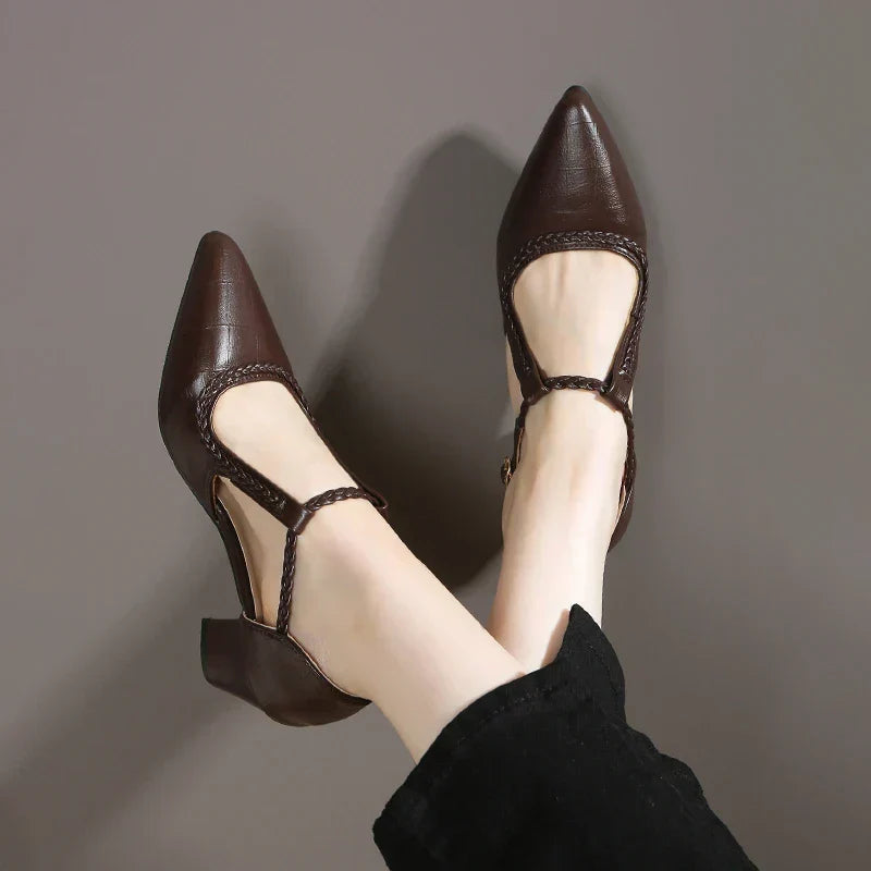 Vivienne | Klassieke T-Strap Schoenen