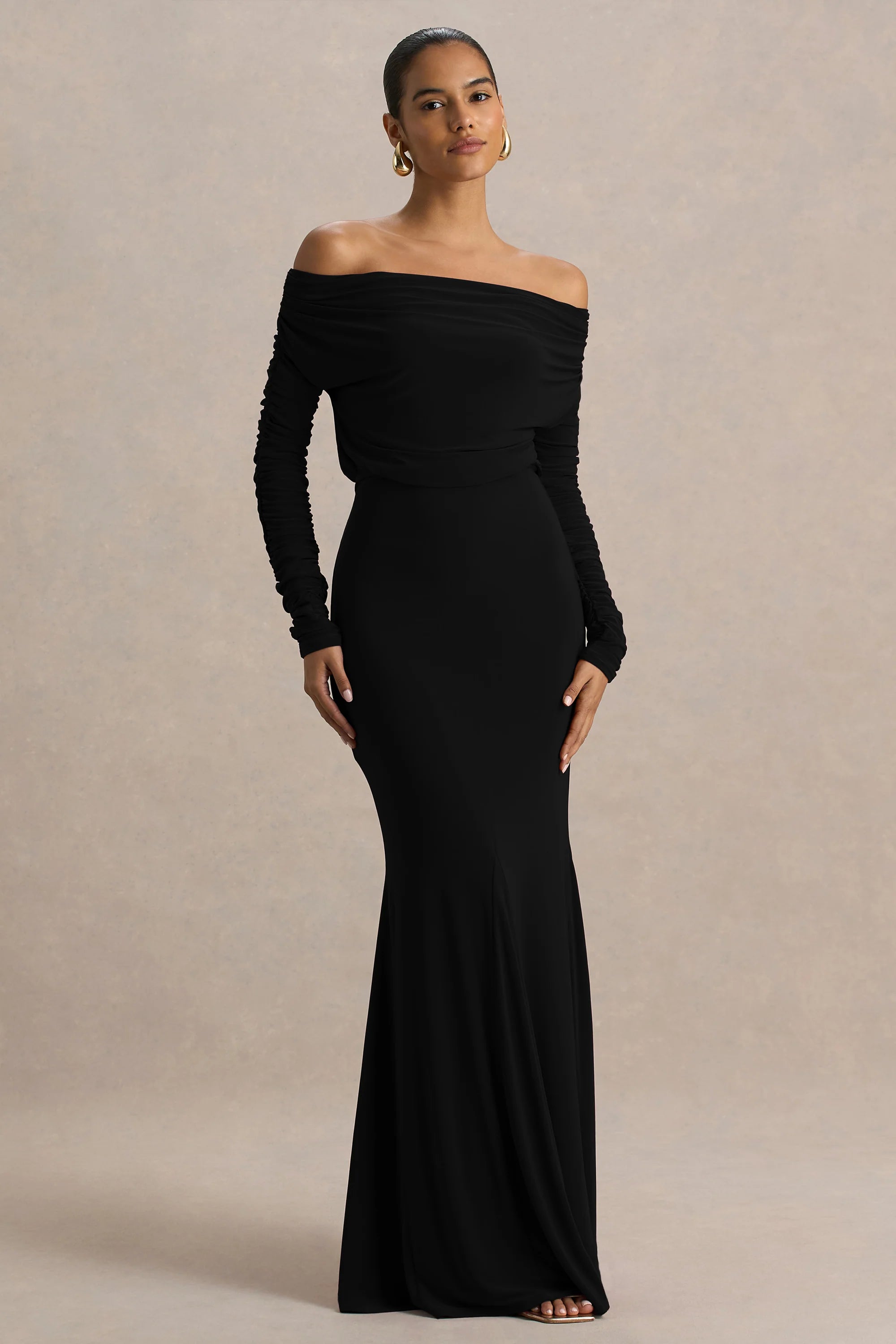 Cilla | Bordeaux Bardot Nek Maxi Jurk Met Gerimpeld Details
